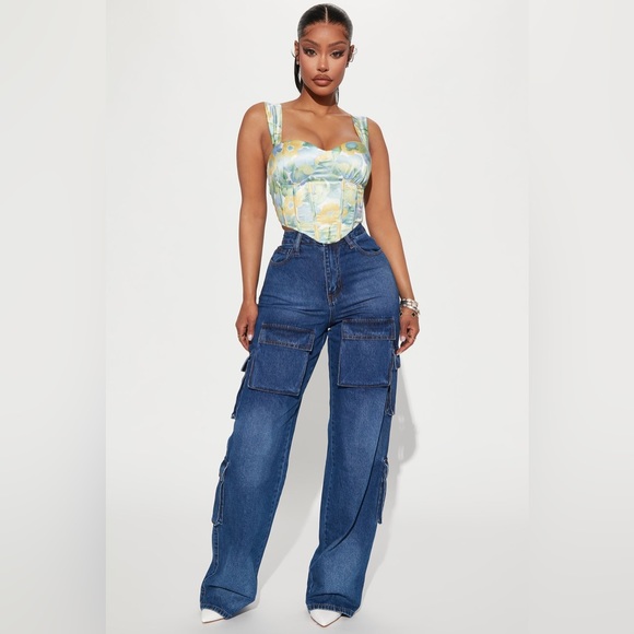 Fashion Nova New Floral Corset Top Size S (corset style) - Picture 2 of 7